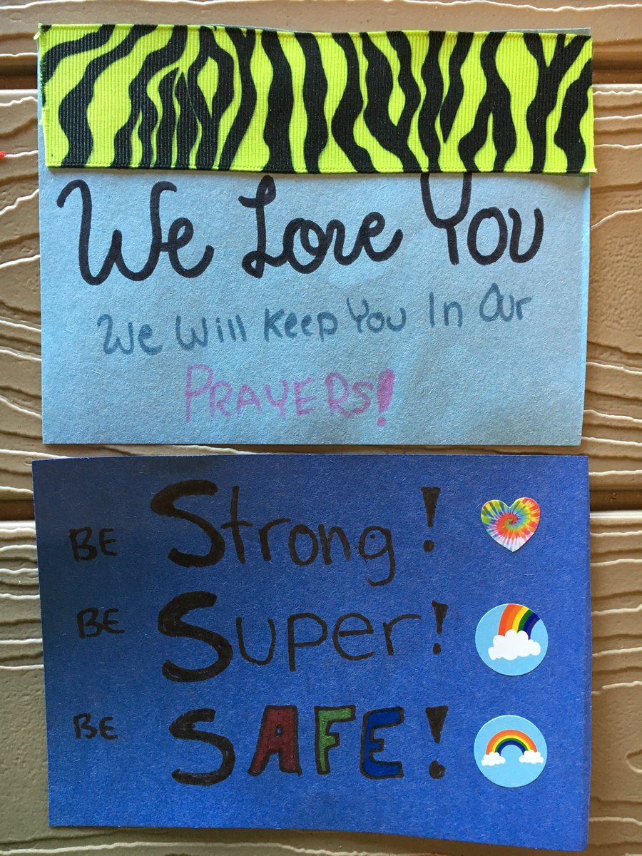 joinnest4's tweet photo. #VirtualKindnessChallenge  Ria Rajesh, a 5th grader @Wilsonwimses is handwriting cards for #HealthcareHeroes #CardsForSeniors😍A little love goes a long way❤️ #NEST4US #GYSD #DoGoodFromHome #ArtFromTheHeart #LittleThingsMeanALot #SpreadKindnessNotTheVirus https://t.co/TnRs0vUSVw https://t.co/CqQYNgOjcv
