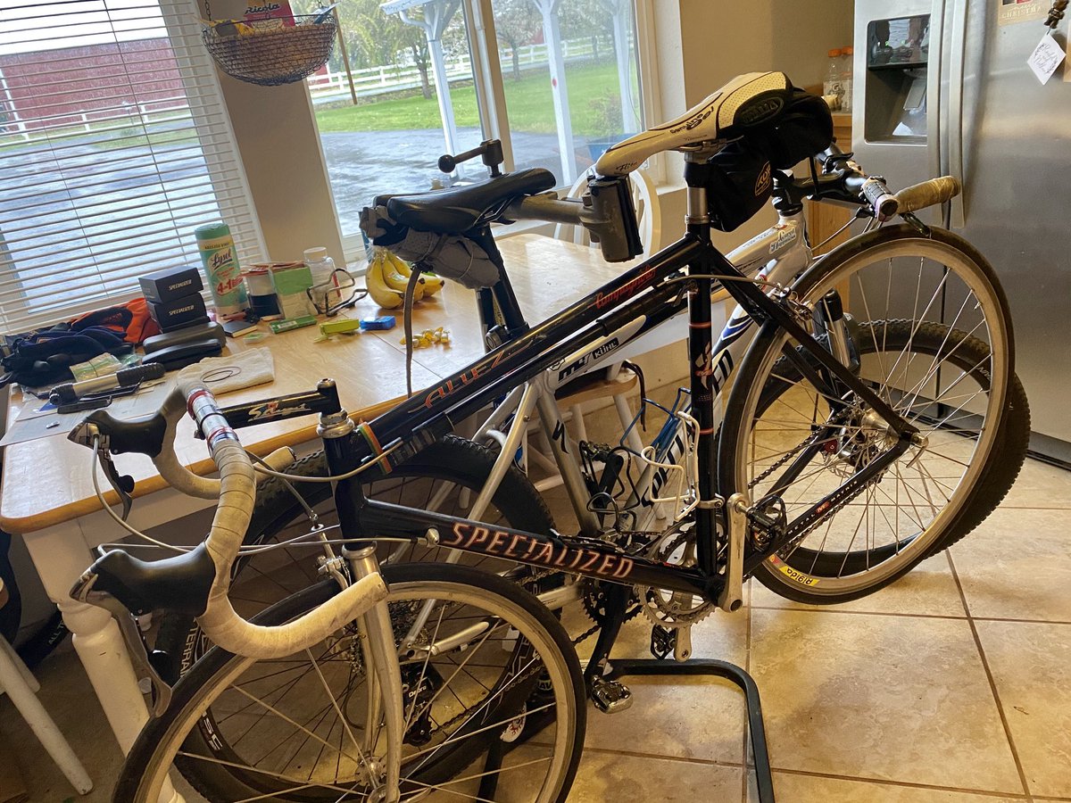 Gettin’ crowded in here