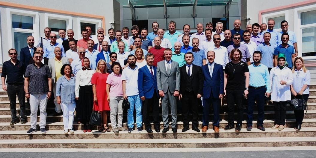 Bu zor ve sıkıntılı günler son bulduğunda tüm idareci ve öğretmen arkadaşlarımla birlikte Beylildüzü'nün eğitim kalitesini yükseltmeye devam etmek için ,yepyeni projelerde buluşacağız..
#okulumuözledim
#okullaracilinca
<a href="/tcmeb/">Millî Eğitim Bakanlığı</a> <a href="/memleventyazici/">Levent Yazıcı</a> <a href="/istanbulilmem/">İstanbul İl Millî Eğitim Müdürlüğü</a>