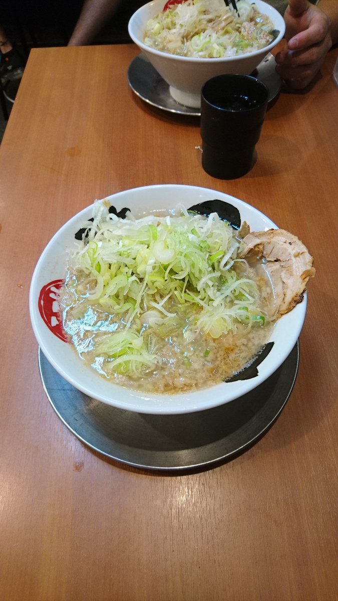 777tsuki's tweet photo. この時間だからうまいんだよ。 https://t.co/cyGYNo0JjK