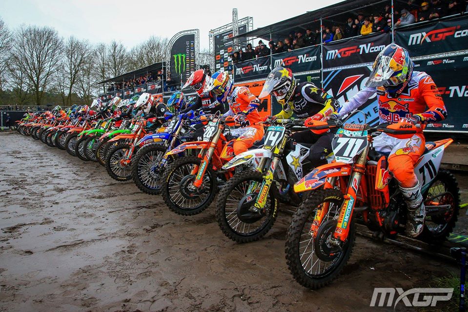 tytantinus's tweet photo. The gates drop at Valkenswaard. It all seems so long ago already.
#motocross #mxgp #actionpics https://t.co/YbTdezNosR