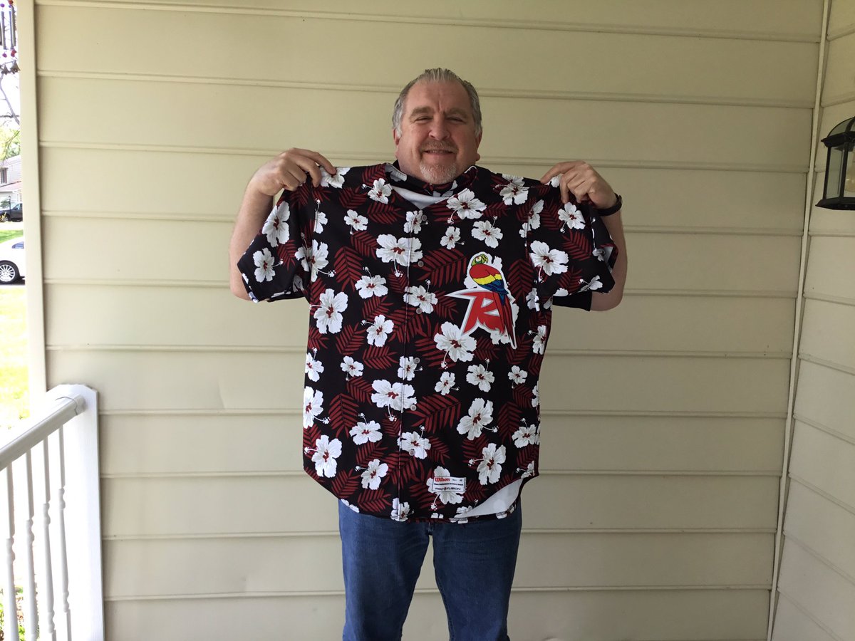 tweetparney's tweet photo. @Dtarzan66 Wasted away in Magratiaville themed @GoSquirrels jersey for this sweet Sunny Saturday. #RVASports #SwagWar #Positivity @RichmondKickers https://t.co/KQ61ua4GwH
