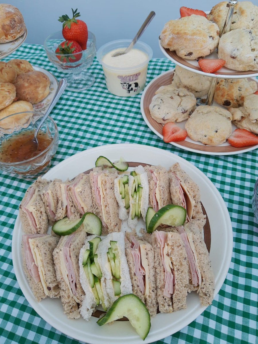 noo78's tweet photo. @food_uffculme @Simonn_15 has been busy baking cheese scones and preparing afternoon tea, all was delicious ๐ #highteaathome https://t.co/lRTnKldZdu