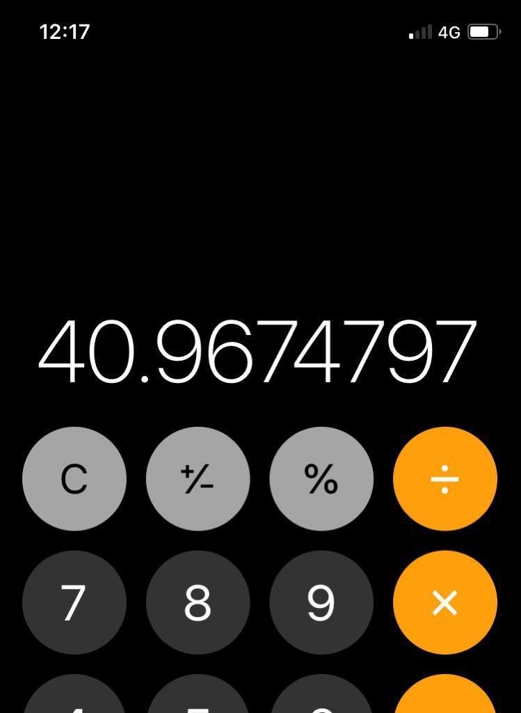 Safe to say the girls are working extremely hard right now. This is the average milk sold over the past 2 days for all cows and heifers in herd (246)2x milking, been over 40kg the past 3 weeks. Shame about milk price 😔
