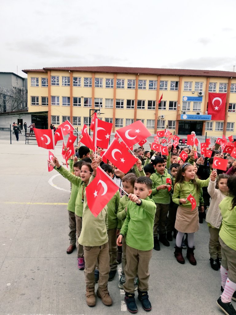 Mini mini birlerim...
#okulumuozledim #evdekalsakarya #HayatEveSigar <a href="/sakaryamem/">Sakarya İl Millî Eğitim Müdürlüğü</a> <a href="/fazilet_durmus/">Fazilet Öğretmen 🇹🇷</a> <a href="/erenlermem/">Erenler İlçe Millî Eğitim Müdürlüğü</a>