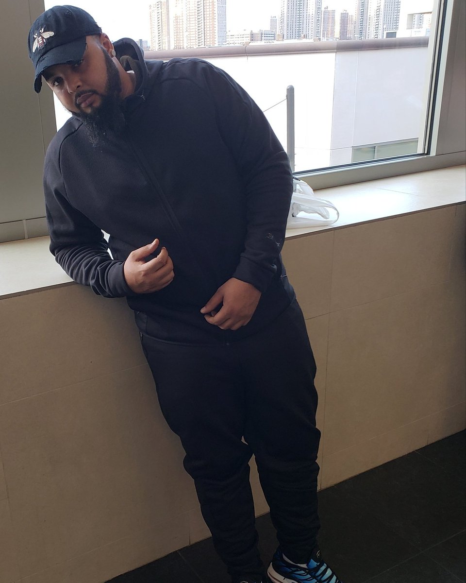 You know the city got my back 
#keepsafe #getmoney #loveislove
Follow me on IG  <a href="/2_ezeey/">2.ezeey</a>