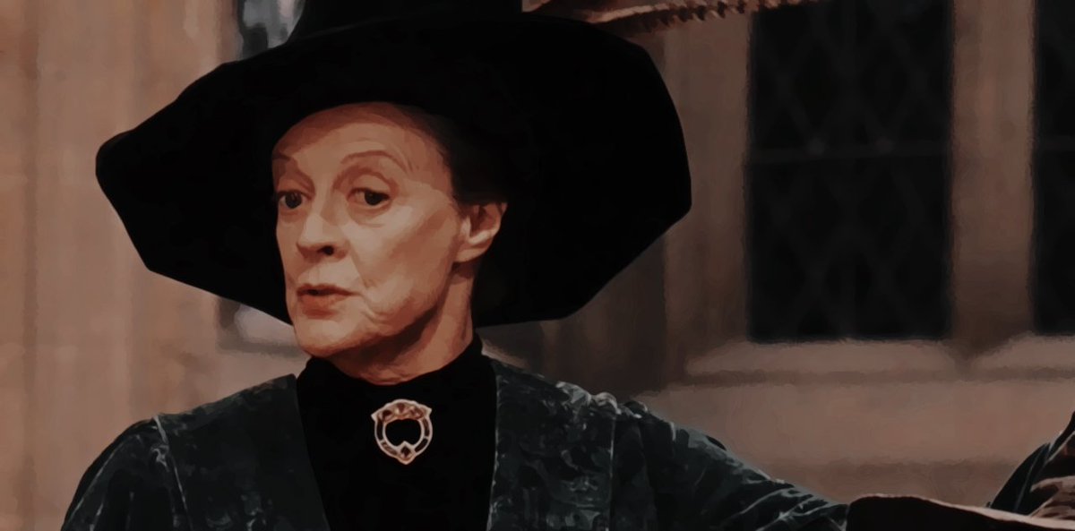 ❱❱ 𝐌𝐈𝐍𝐄𝐑𝐕𝐀 𝐌𝐂𝐆𝐎𝐍𝐀𝐆𝐀𝐋𝐋.｡

        ╱╱  ❛ We teachers are rather good at magic, you know. ❜

      ❑ : ᴍᴜʟᴛɪᴇʀᴀ.
      ❑ : ᴘʀᴏғᴇsᴏʀᴀ ᴅᴇ ᴛʀᴀɴsғᴏʀᴍᴀᴄɪᴏɴᴇs / ᴅɪʀᴇᴄᴛᴏʀᴀ ᴅᴇ  
            ʜᴏɢᴡᴀʀᴛs.
      ❑ : ᴀ ᴛʜʀᴇᴀᴅ.

RT?