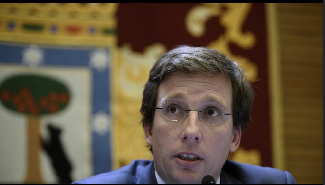 COFMadrid's tweet image. El alcalde de Madrid, @AlmeidaPP_ llama al pte. de #COFMadrid, @luis_j_gonzalez para agradecerle la labor que las #farmacias de #Madrid están haciendo como sanitarios en la pandemia del #COVID19.