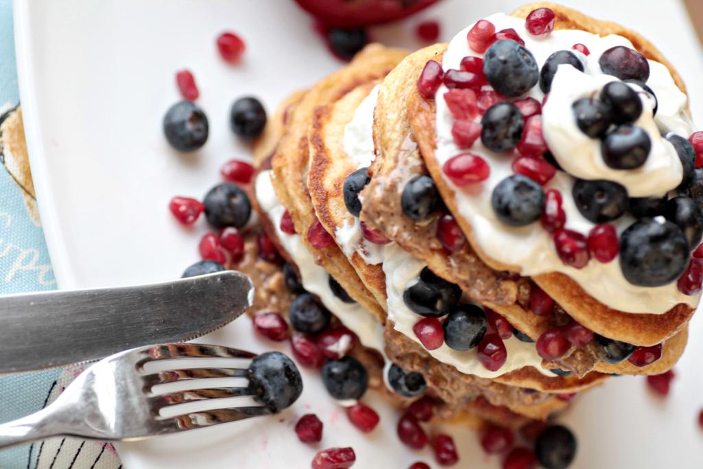 katepercys's tweet image. Missed #CookWithKate yesterday? Make sure you watch my video for the recipe to these incredible #pancakes 🥞😋 Great anytime, but what about for Sunday brunch tomorrow?! 👇
facebook.com/katepercys/vid…