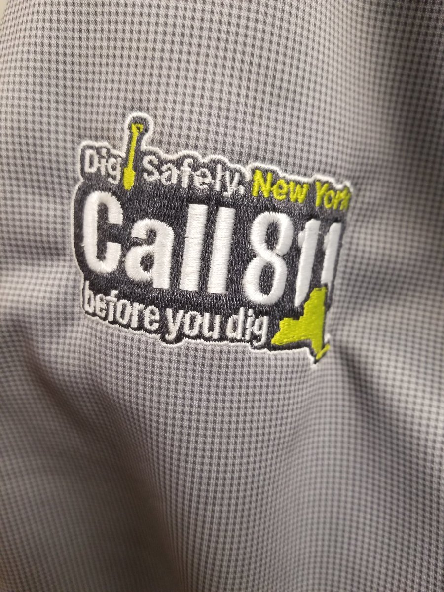 jayd1957's tweet photo. Do it for community
#aprilissafediggingmonth #811inthewild https://t.co/r4zCqQgkjO