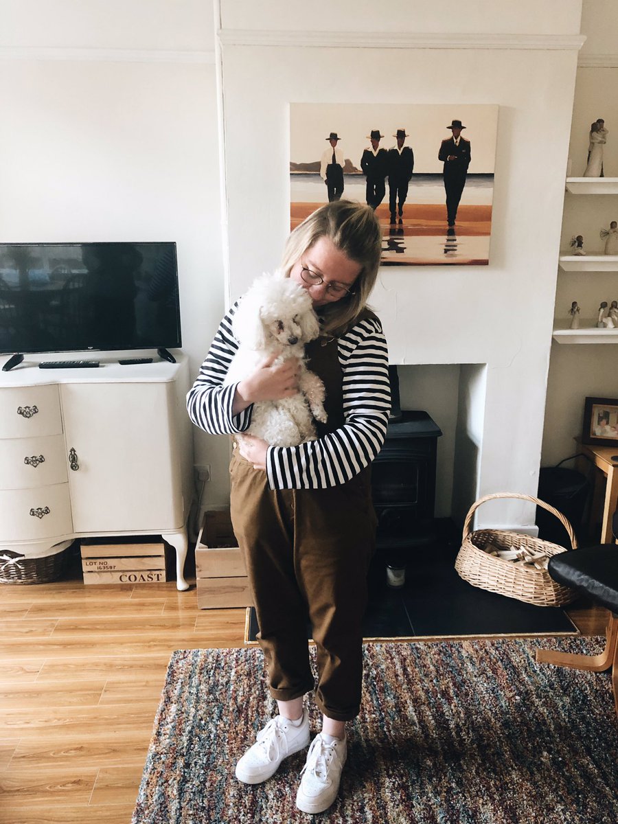 Dillonlynch11's tweet photo. My two girls ❤️ https://t.co/DXWfvNMEXv