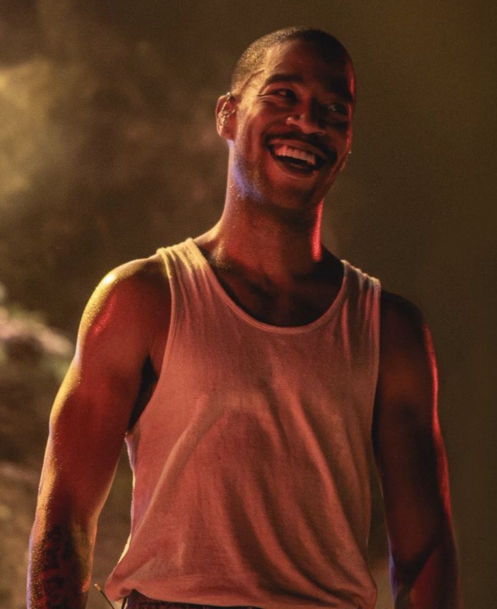 Happy Cud 😌 all because of you. For awhile I got nothing out of performing, but since 2013 ive enjoyed seeing you all each time.  I literally become the happiest man on Earth. I love yall so much. If ur going thru it, and wanna give up, please please dont. I want u here w me❤️