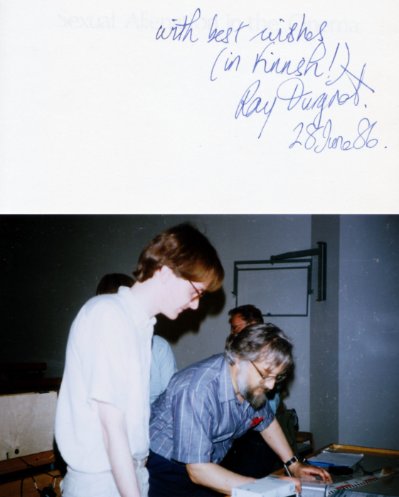 BjorkbackaHannu's tweet photo. @simonsaybrams #HeyRay
I met the great man in Jyväskylä Finland, summer 1986.
#RaymondDurgnat https://t.co/GQHVPrXq1j