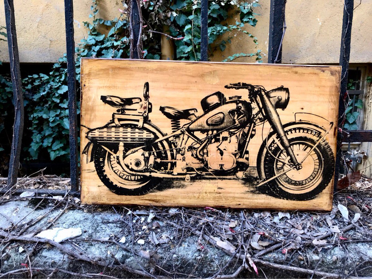 BlackArielDecor's tweet photo. The precise german machine
https://t.co/VoPqhSn72a
#vintage #bmw #motorcycle #bmwmotorrad #r75 #wh #wwii #motorcycleart #wooden #artwork #woodenpicture #walldecor #wallart #homedecor #blackarieldesign #etsy #reclaimedwood #handcrafted https://t.co/NVX28OAjGY