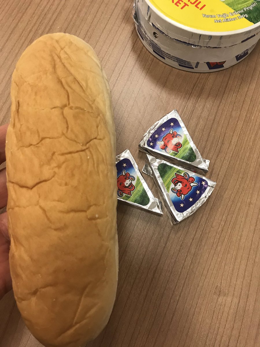 Nöbetteyim, kendi yemeğimi kendim aldım, hastalığı da kapmasam sayın valimize mahçup ve yük olmadan atlatabileceğim geceyi. #zonguldakvalisi