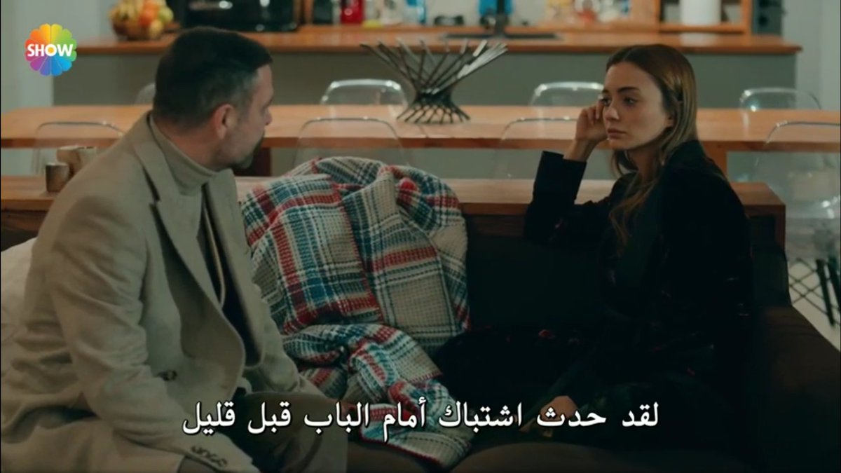 Efsun didnt want To leave Her house,but if she insisted on staying at Her home cagatay would have suspected that there is something she wants To hide,so she felt obliged To go with cagatay,so as To protect yamac  #cukur  #EfYam +++