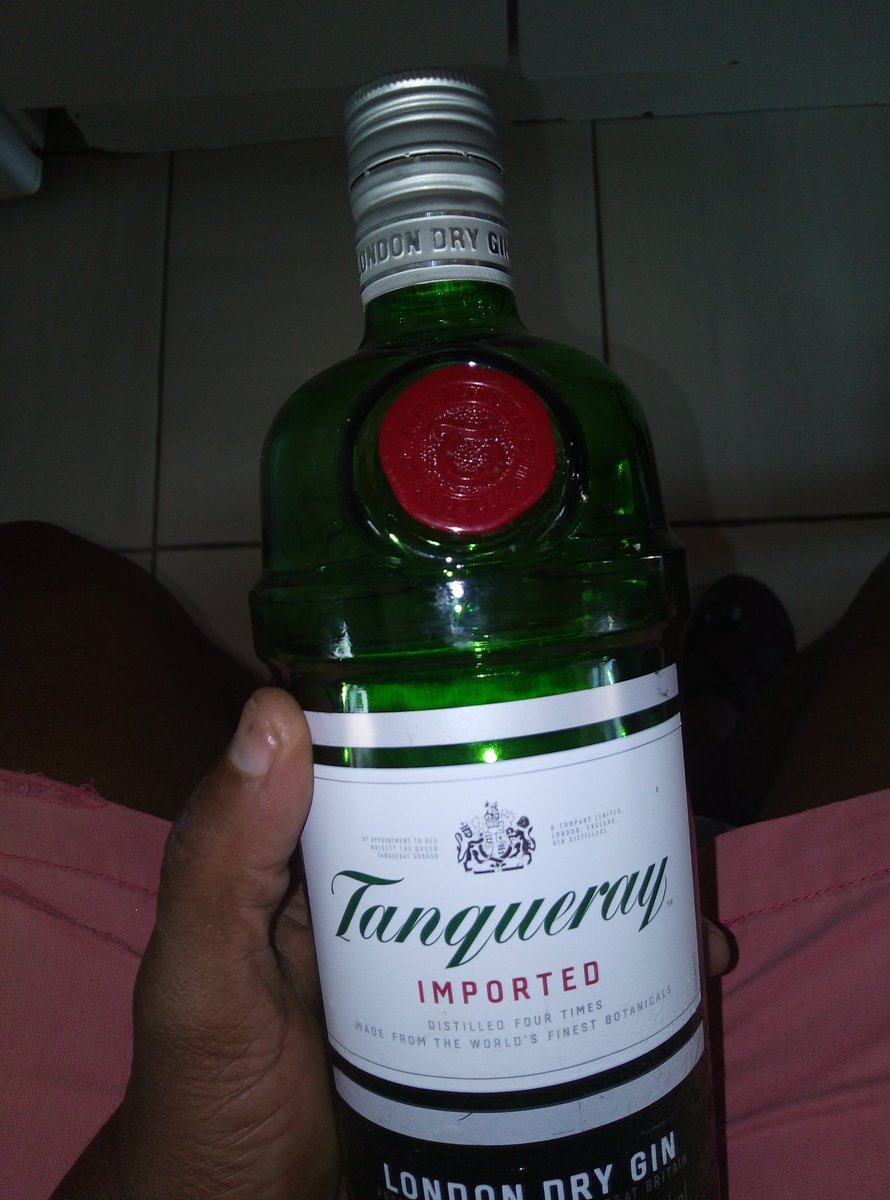 RonnyTsh's tweet photo. Dankie T-Deep u are on 🔥🔥#LockdownHouseParty live https://t.co/0SBPNO007i
