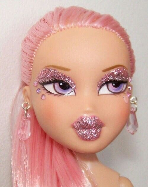 avani as bratz dolls ; a thread [  @lilpapivoni ]