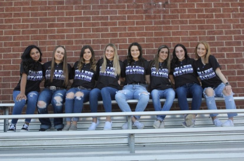 goggin_nicole's tweet photo. thank you cougar softball #17✌🏼💜 https://t.co/em34QWEsGG