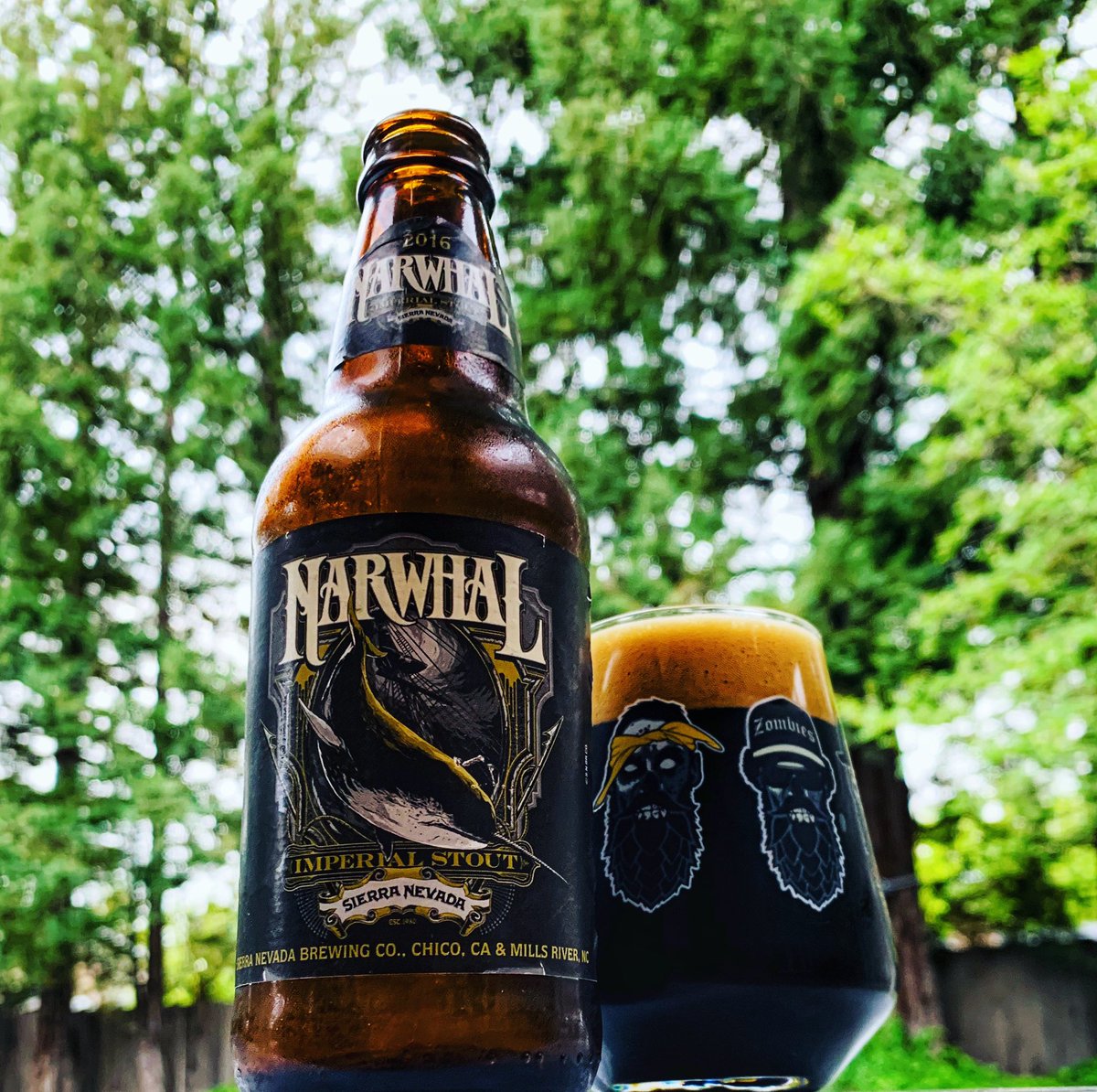 The weather cooled off just enough yesterday evening for me to get into this... always enjoy this <a href="/SierraNevada/">Sierra Nevada Beer</a> #Narwhal Imperial #Stout! 2016 Release! Cheers! 🍻

#PourDecisionsPod #Beer