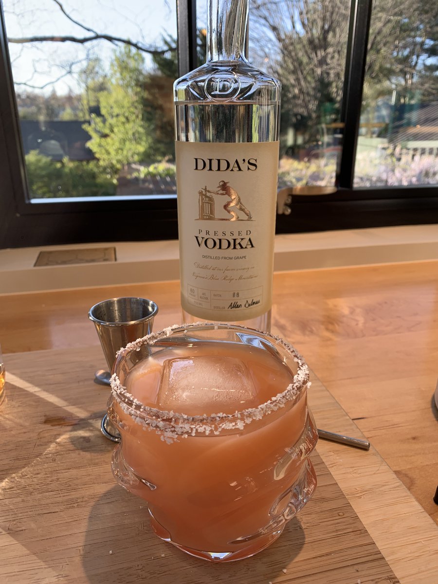 Thanks <a href="/didasdistillery/">Dida's Distillery</a> for making #stayathome infinitely more enjoyable. Grateful for vodka via FedEx.