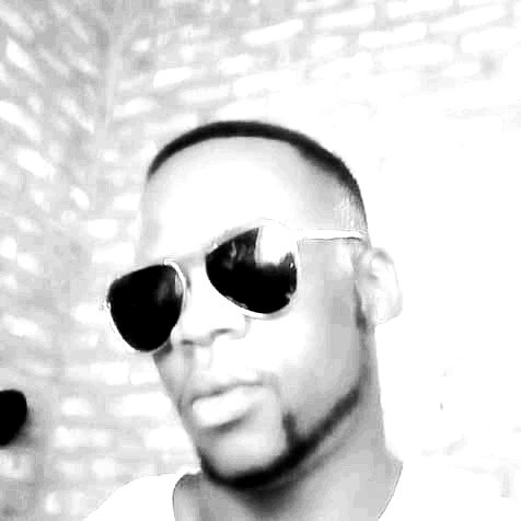 SimphiweLebotho's tweet image. 