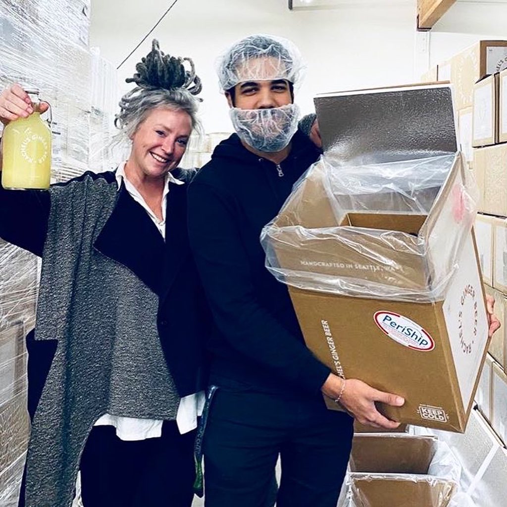 Pike Place Market tweet media