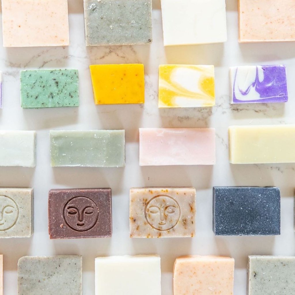 Pike Place Market tweet media