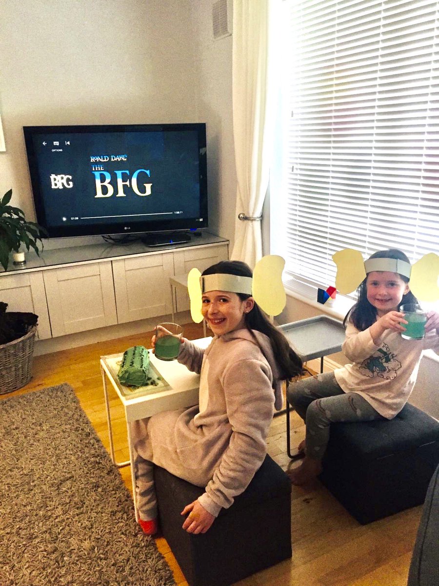 DaraghKeany's tweet photo. Itโs #BFG night at Chez Keany. By order of @ScoilOilibheir in honour of Mรบinteoir รineโs homework.
Does anyone know the Gaeilge for homemade #Frobscottle and #Snozzcumber ??? https://t.co/QvCgy5py6z
