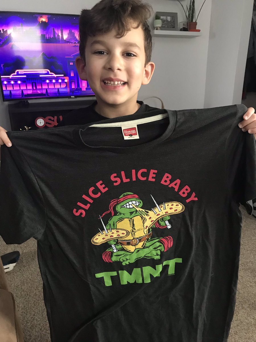 Rawry333's tweet photo. Lil man thinks this will fit him haha another @HOMAGE shirt to add to the collection #quarantinewardrobe #homage https://t.co/5DA2djbW0K