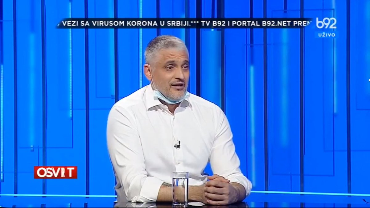 Ceda_Jovanovic's tweet photo. "Mi moramo da ostanemo na evropskom putu i nakon vanredne situacije. Svaka čast i Rusiji i Kini na pomoći, ali naše društvo gravitira ka Evropi"
Pogledajte celo gostovanje Čedomira Jovanovića u emisiji #Osvrt na @b92vesti ➡️https://t.co/wYLzMNK7D1 https://t.co/b8fpPmficr