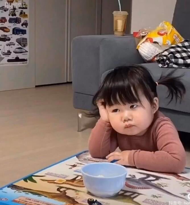 tufairies's tweet image. While working at home