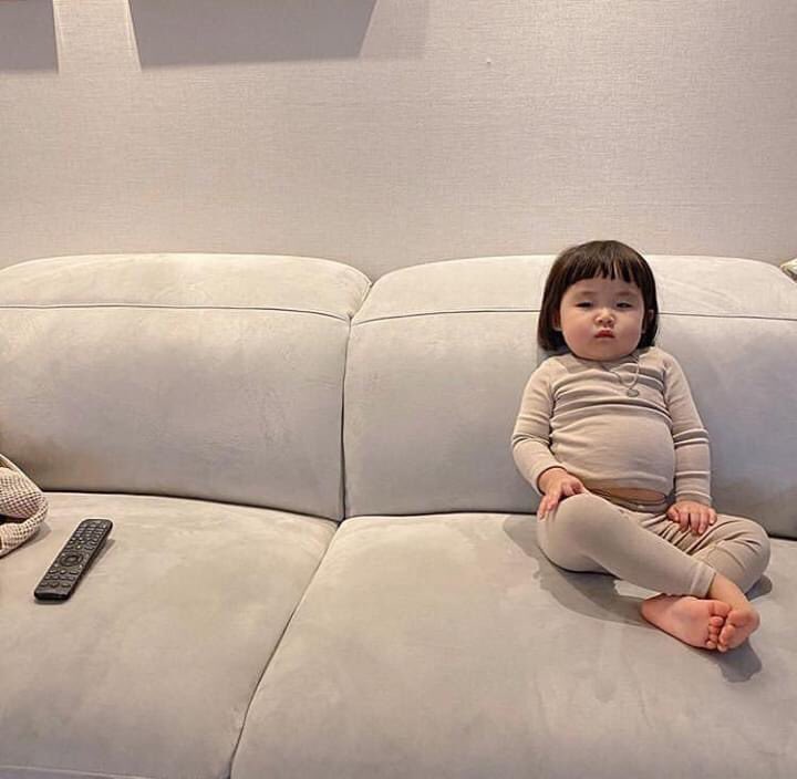 tufairies's tweet image. While working at home