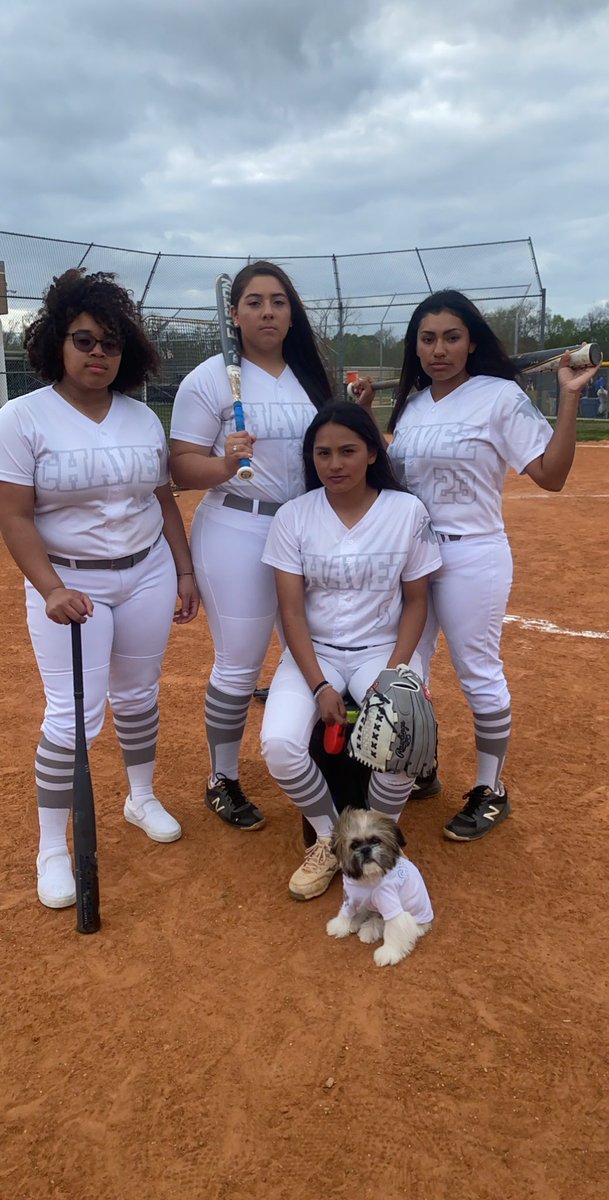 CHSLadyLobos's tweet photo. To our ‘20 seniors, thank you for an unforgettable 4 years. We will miss you &amp; wish you the best on your next journey. Never forget that Chavez is &amp; always will be home 🤍🥎 https://t.co/VVPM6Y8D4z