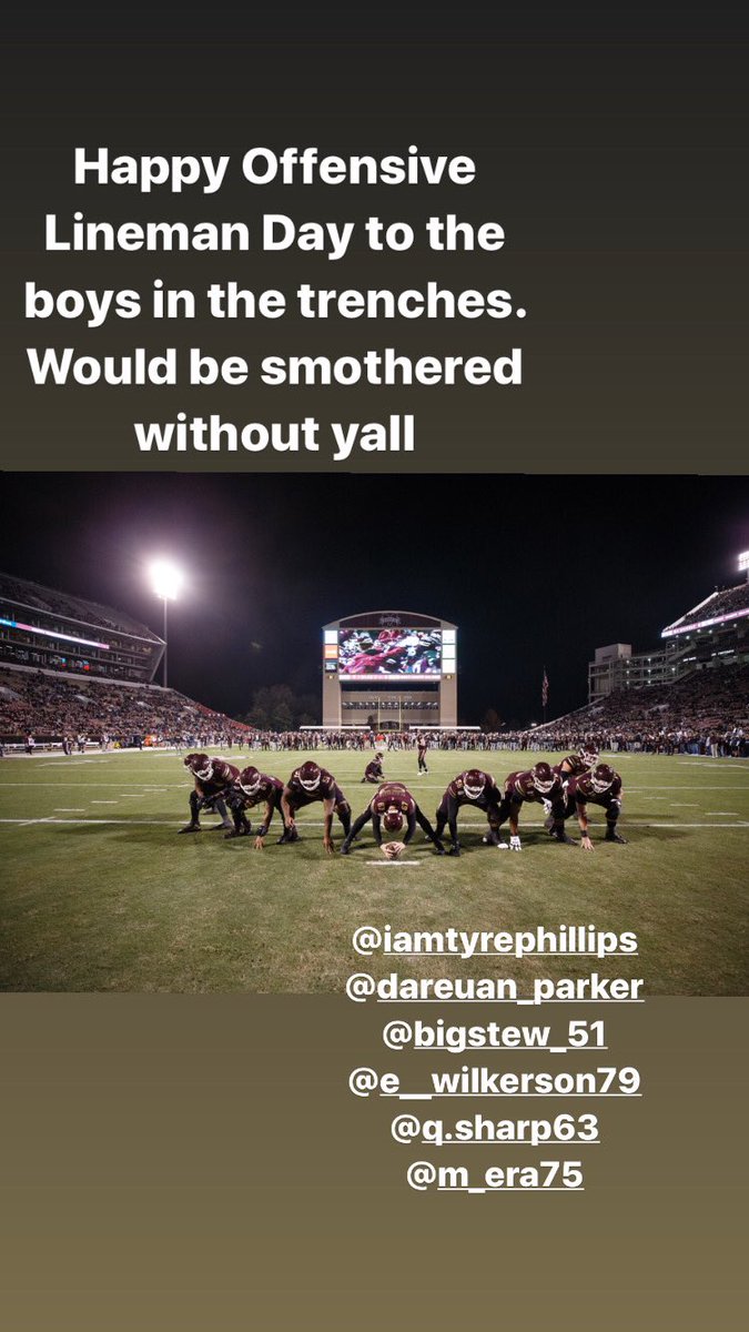 paulblackwell67's tweet photo. @4thDownDawgs love our Offensive Linemen https://t.co/8E9WoDvox5