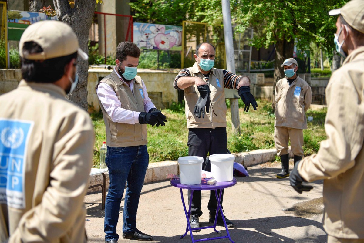 UndpSyria's tweet photo. .@UNDP #Syria continues its support to management of solid waste helping prevent the spread of #COVID19 &amp; other diseases.

Workers rcv PPE &amp; training to ensure their safety while the #Cash4Work program provides a source of income to sustain their livelihoods. Photos from #Aleppo. https://t.co/TP0MSeC5Tm