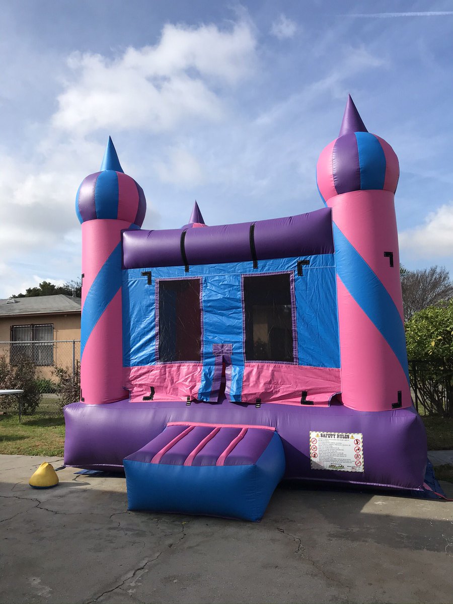 JointMasterNate's tweet image. 🚨KEEP THOSE KIDS BUSY🚨 #Jumpers #BounceHouse #PopcornMachine #SnowConeMachine ✅✅Servicing Los Angeles 🏁🏁 #EssentialRentals310 (213) 703-0749