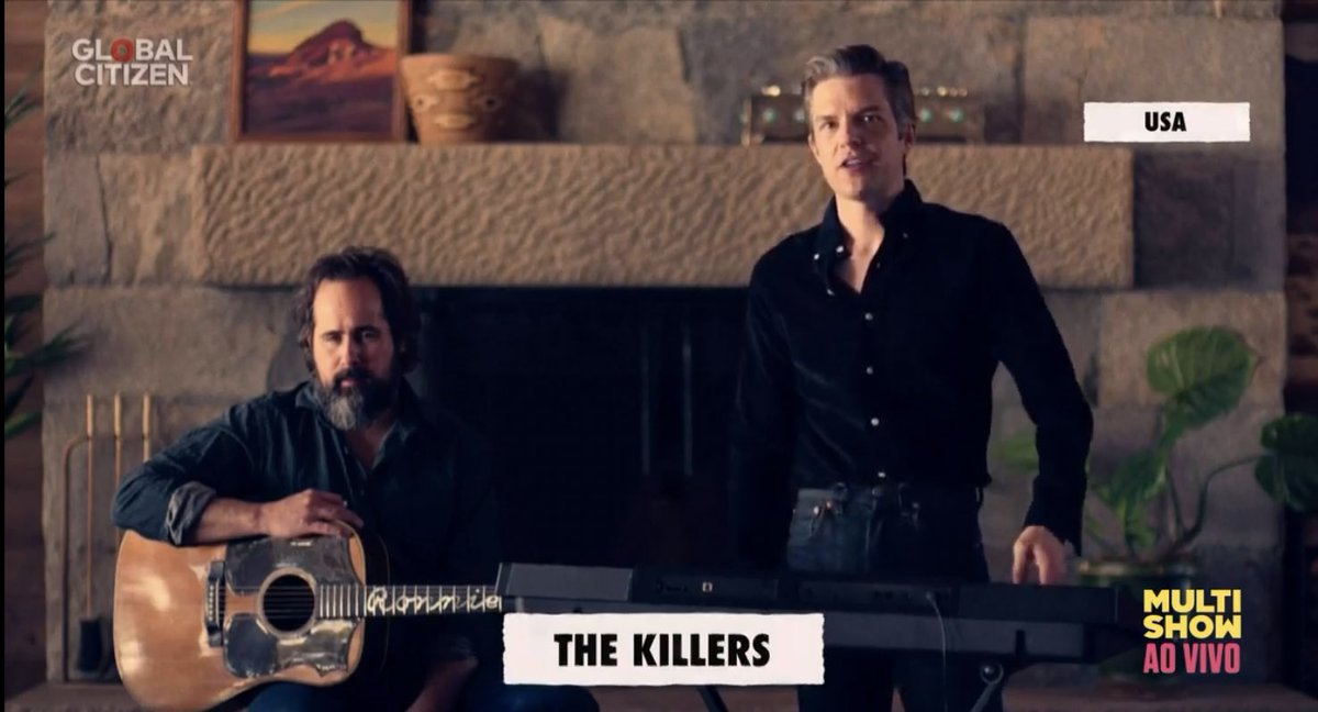 multishow's tweet photo. 🎶 Destiny is calling me
Open up my eager eyes
'Cause I'm Mr. Brightside 🎵

The Killers cantando o hino da minha adolescência todinha 🤧🤩 @thekillers #TogetherAtHome No Multishow https://t.co/Kp3h0DcHHv