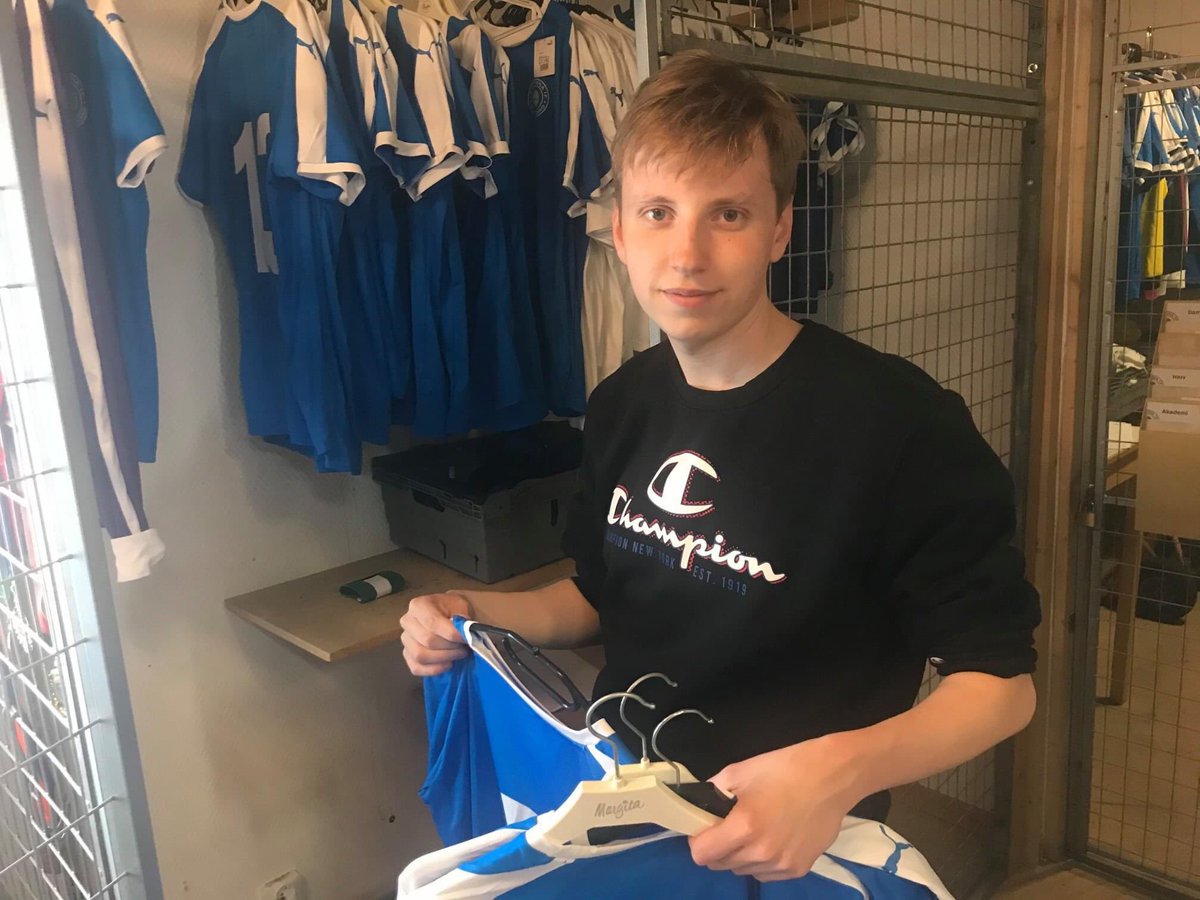 m.facebook.com/story.php?stor…