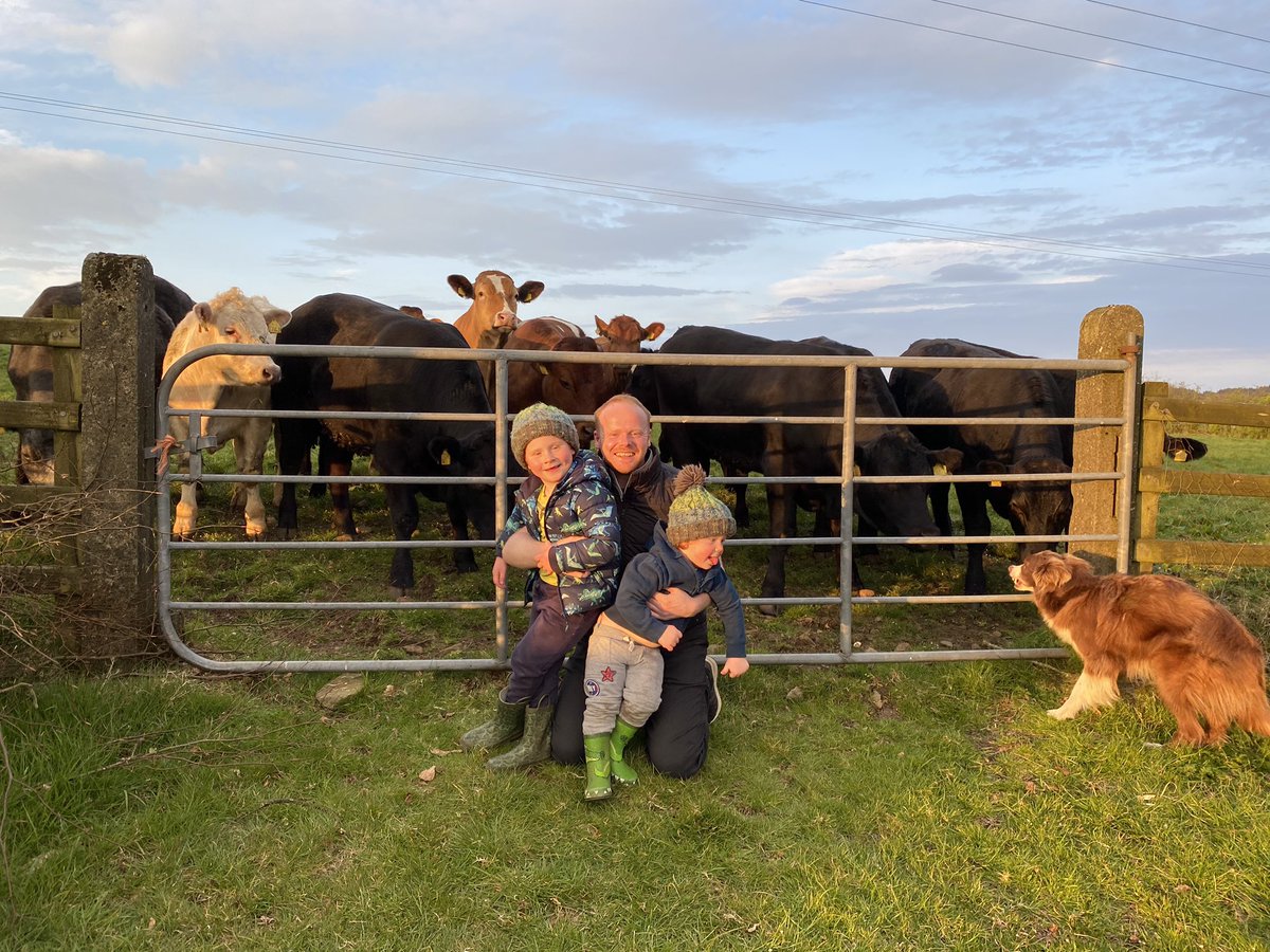 deb76566985's tweet photo. Finding new ways to spend sat nights #familybingo #countrywalks #PeacefulLiving https://t.co/gaRNCKXge8