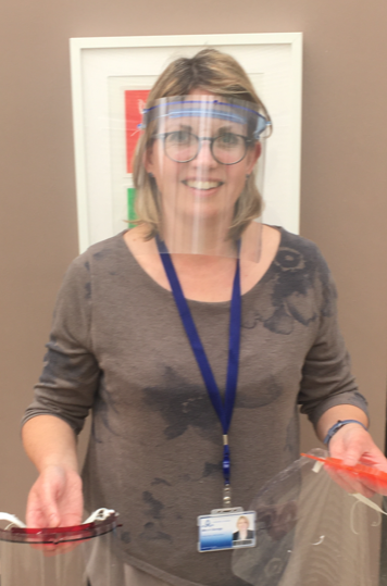 chigwellschool's tweet image. Our DT dept; Mrs Chan, Mrs Jermyn and Mr Garth, and Deputy Head, Mrs Savage, have been busy this Saturday on the (socially distanced) PPE school &apos;production line&apos;!  Visors have been supplied to Oakwood Pharmacy, Churchill Medical Centre, St Clare Hospice, Abridge Surgery &amp;amp; more.