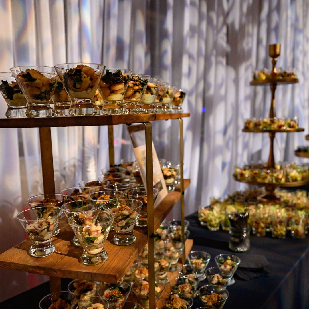 TreadwayEvents's tweet image. We're not drooling, you are! Here's our new friends, Hunt &amp;amp; Gather Catering cooking up delicious bites at one of our past events.
.
.
.
#specialevents #treadwayevents #eventprofs #eventplanning #eventindustry #corporateevents #portlandevents