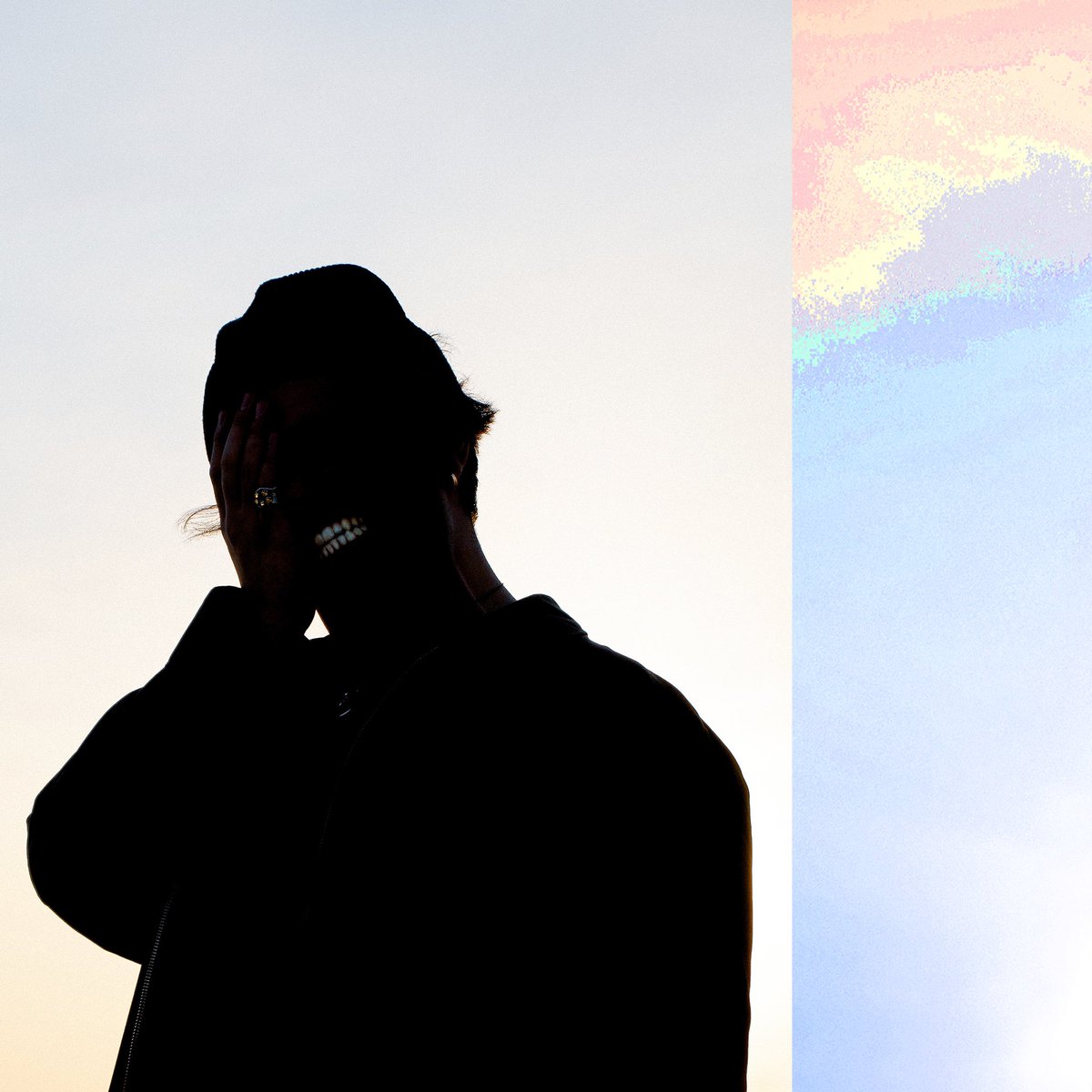 aries_ix's tweet image. WELCOME HOME turned 1 !!
🎈 retweet with ur fav song