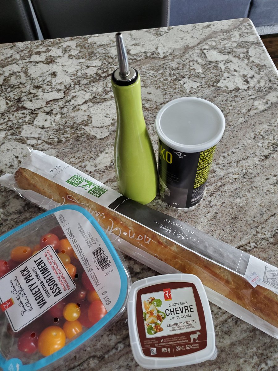 deekelly70's tweet photo. Getting ready for an appetizer night in celebration of Top Home Chef.  #THC #Legacy #virtualTHCgala2020 https://t.co/CbWwXie53R