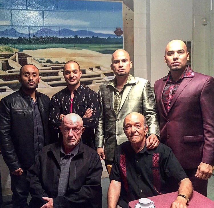 satrayni's tweet photo. Mike ehrmantraut, Hector Salamanca ile birlikte.
4 saat · 
- Kimseye Muhtaç Değiliz Sahip oLacaklarımızla Değil
Sahip oLdukLarımızLa İlgileniyoruz...!!! Tuco dayım gelmiş   hoşgeldin dayım herkesin çarşısı pazar olsun 😇 https://t.co/r2Xm3pzViW
