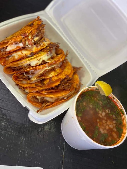 Nobody food go harder than ours https://t.co/Tot1wYHcwQ<a href="/tag/highonlife"class="tags"><span>#highonlife</span></a><a href="/tag/duncanville"class="tags"><span>#duncanville</span></a><a href="/tag/dfwplug"class="tags"><span>#dfwplug</span></a>