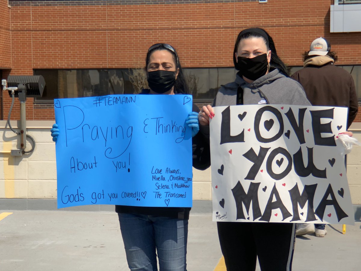 RoswellPark's tweet photo. And just when it feels like the world is getting too dark, we’re reminded that humans are full of love, and the future is full of hope.

Choose hope. Choose love. https://t.co/BYB8sbyF6O