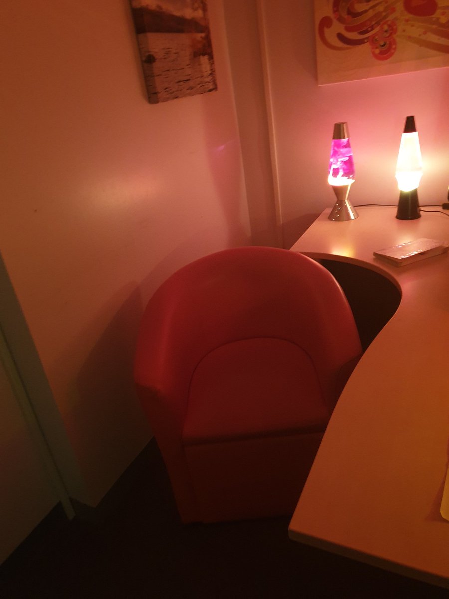 Finally finished our chill out/ reflection room in <a href="/ed_rli/">ED_RLI</a> where we can go when were feeling sad, angry or just need some head space ..... thanks for everyones contribution to making this happen 💙 #Covid_19 #wevegotthis <a href="/emmafitton74/">Emma Fitton</a> <a href="/aaroncumminsNHS/">Aaron Cummins</a>