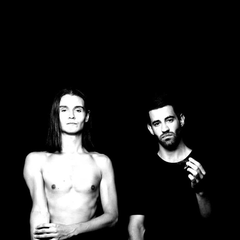 OreillesCurieus's tweet photo. #DécouverteDuJour neumodel sort des sentiers battus avec un premier album solide comme le rock https://t.co/R6VRlYqeiu https://t.co/c0T3L3ktNP