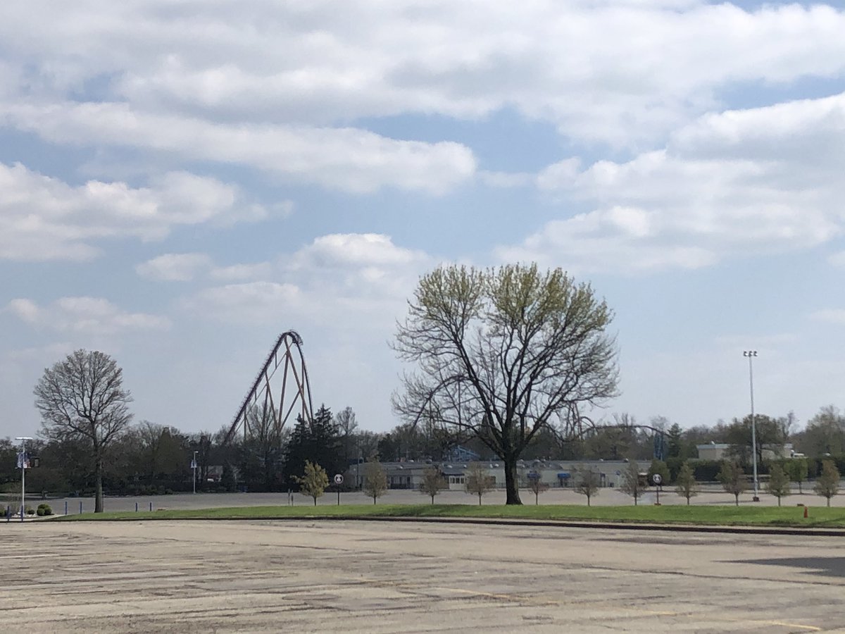 BuckeyeCoaster's tweet photo. Happy Anniversary to Diamondback at @kingsislandpr! #KingsIsland #KI2009 #KIDiamondback #Dimondback https://t.co/M9WduM1lGD